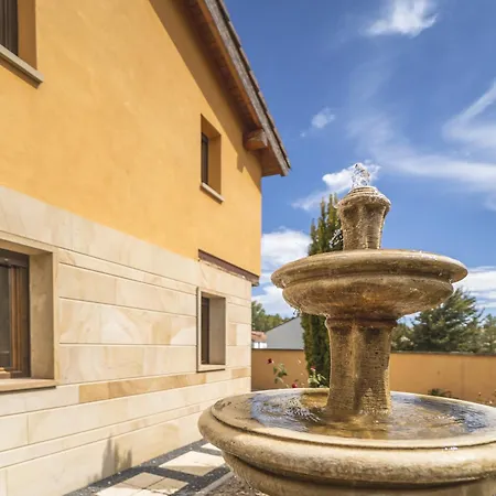 La Dehesa De Santa Ursula 2 *