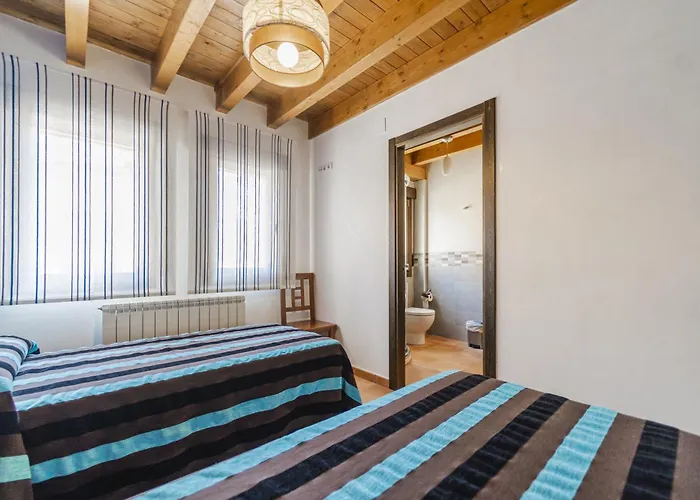 La Dehesa De Santa Ursula 컨트리하우스 *