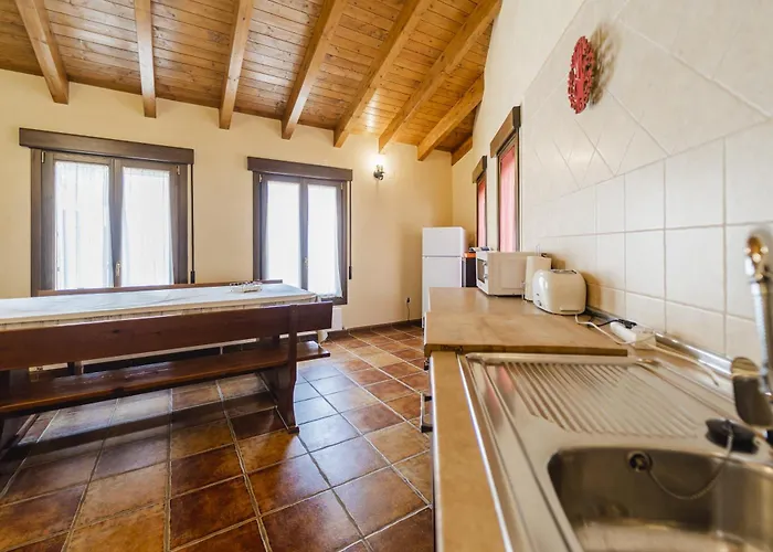 La Dehesa De Santa Ursula 컨트리하우스 *